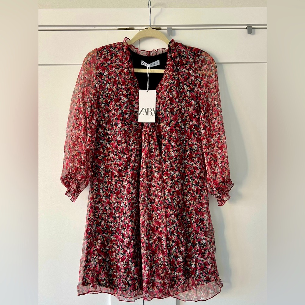 ZARA Floral Dress size: S - with tags